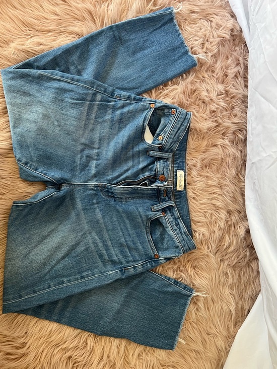 Madewell Denim - Madewell Medium Blue Cropped Raw-Hem Straight Jeans
